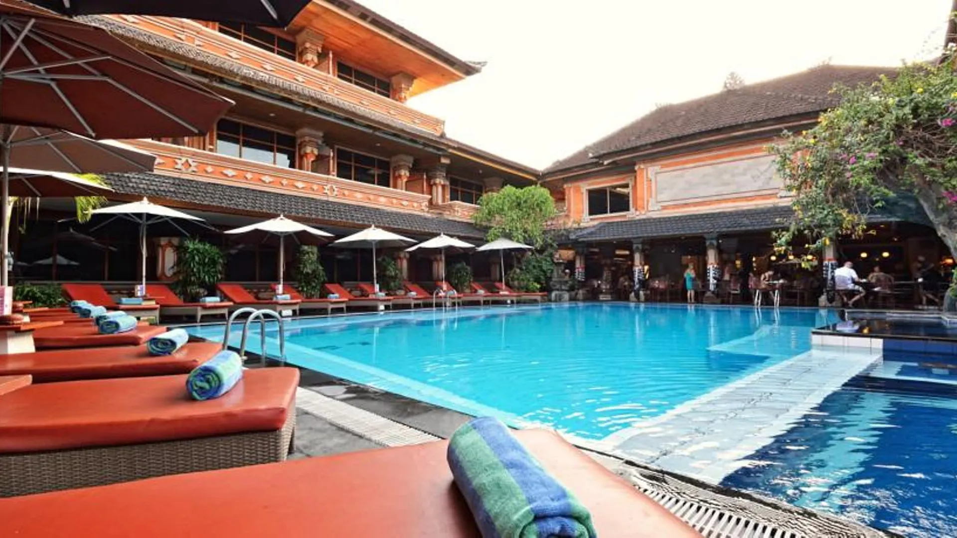 Ośrodek wypoczynkowy Wina Holiday Villa Kuta Lombok