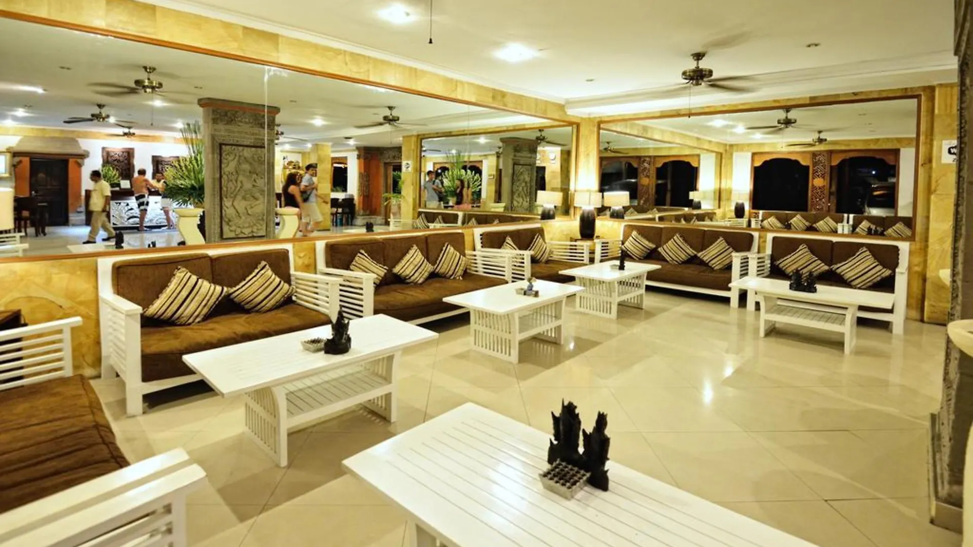 Wina Holiday Villa Кута 4*,  Индонезия