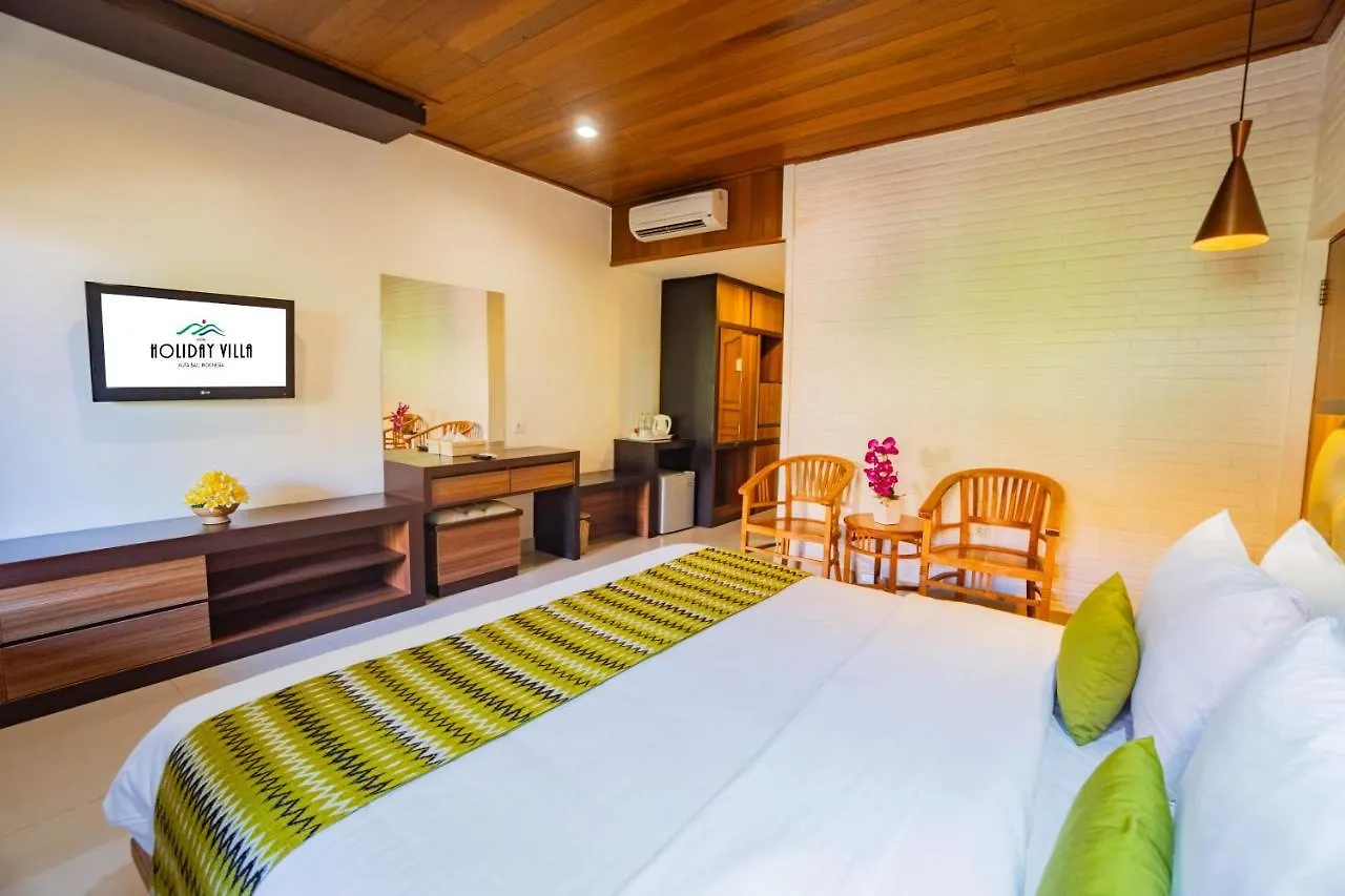 Wina Holiday Villa Kuta Lombok 4*,