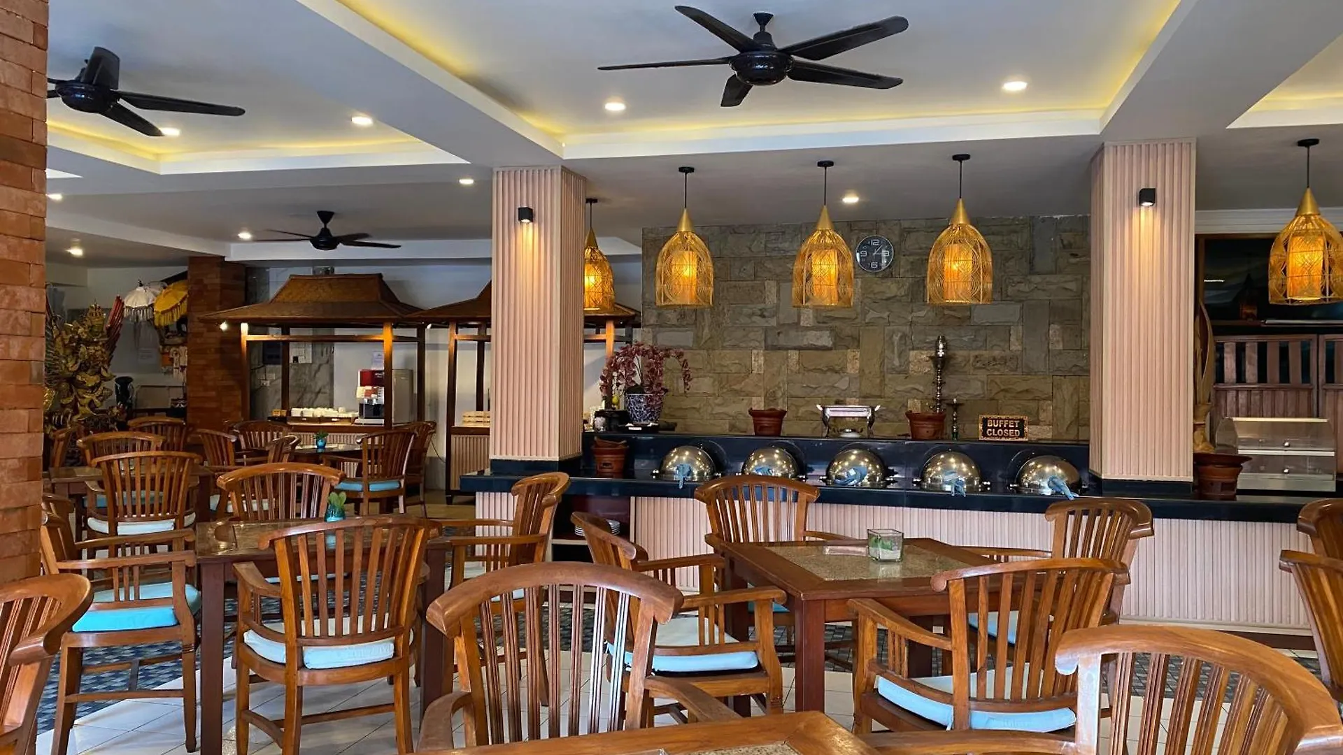 Wina Holiday Villa Kuta Lombok Resort